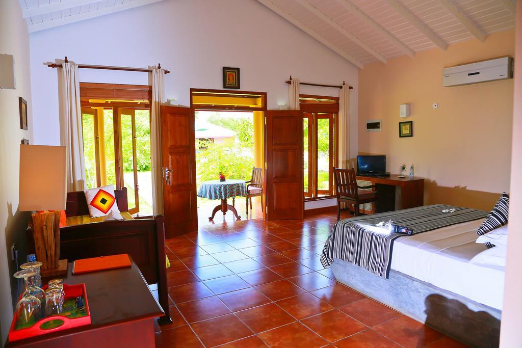 Shangri-Lanka Village Tissamaharama Ngoại thất bức ảnh